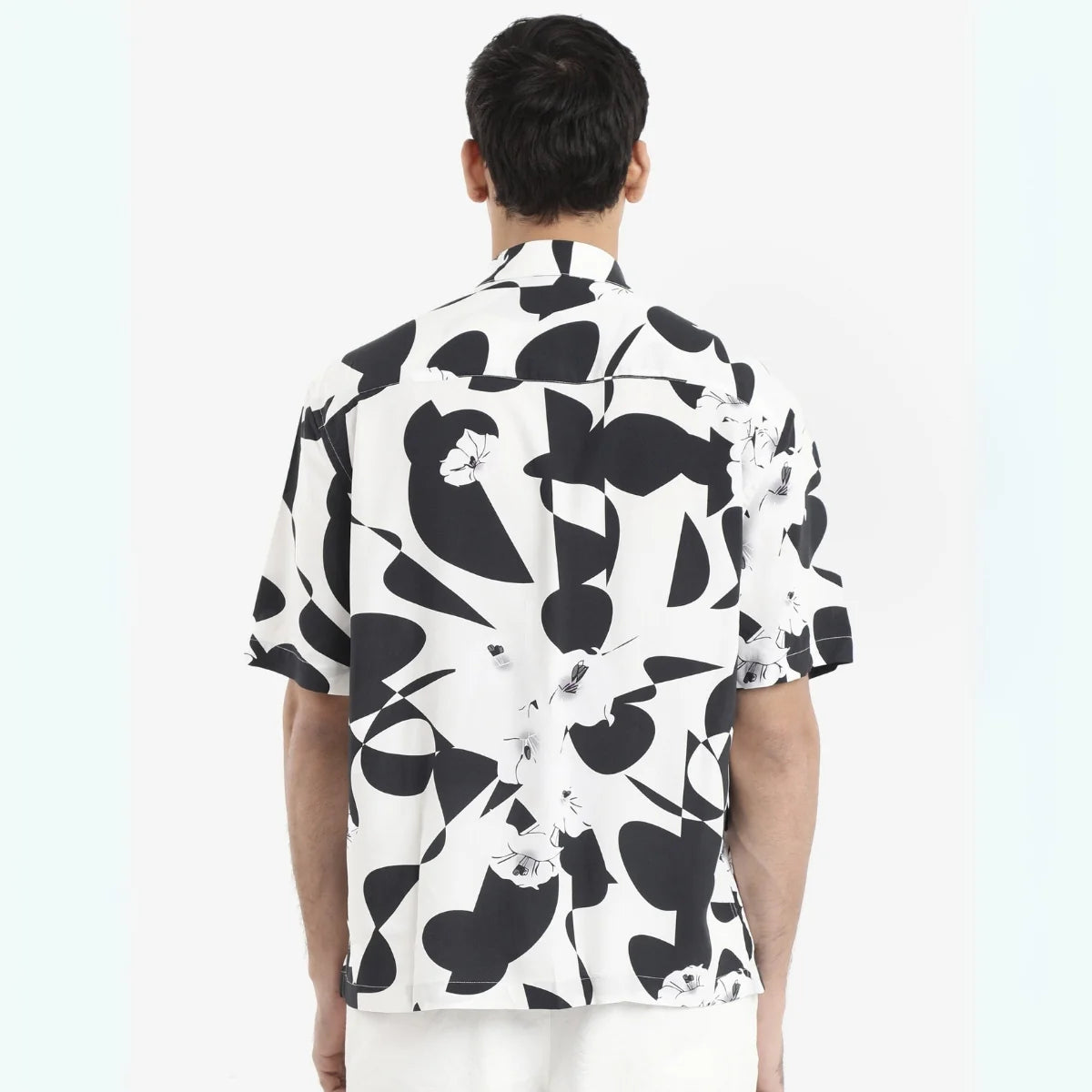 Pack Of 3 Trendy Half Sleeve Shirts – Men’s Casual Wear.